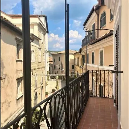 Casa Vittorio Emanuele Tatil Evi *